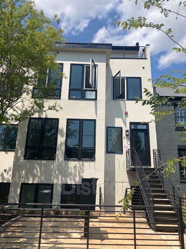 Photo - 712 Kearny St Condo Unit #2