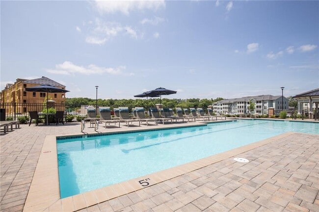 Photo - 1133 Broad Hl Trce