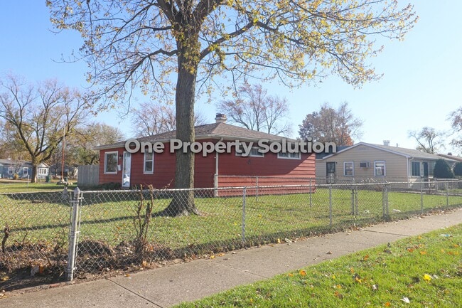 Photo - 3206 Kenwood St