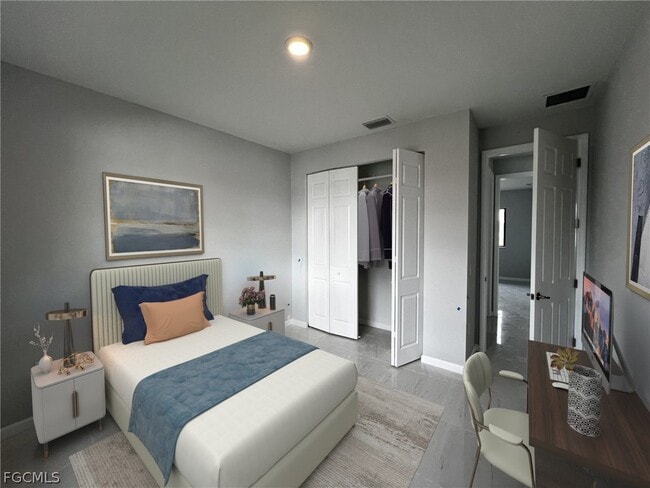 Photo - 2728 Diplomat Pkwy W