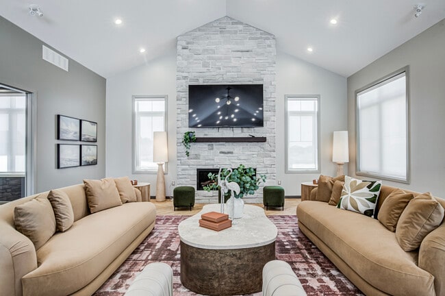 Photo - Lora Apartments