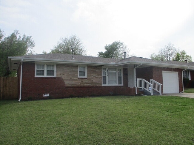 Photo - 4616 NW 16th St House