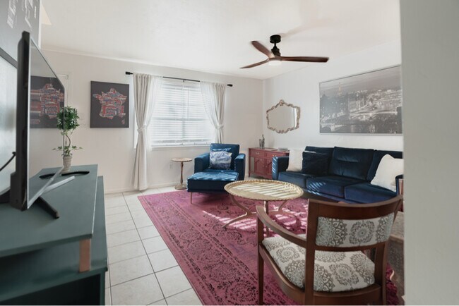 Photo - 242 Lake Ella Dr