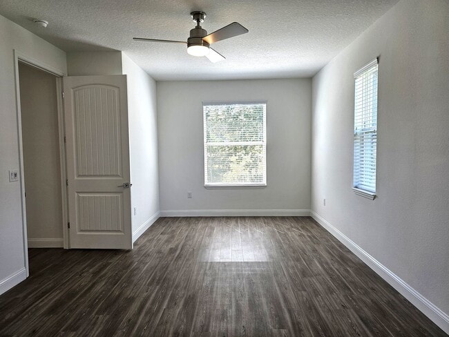 Photo - *****STUNNING 4/2 HOME IN PALM COAST 3 CAR GARAGE!