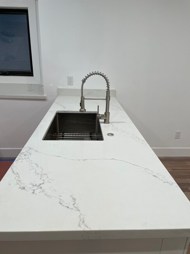 Photo - 1517 Broadway Unit 1517