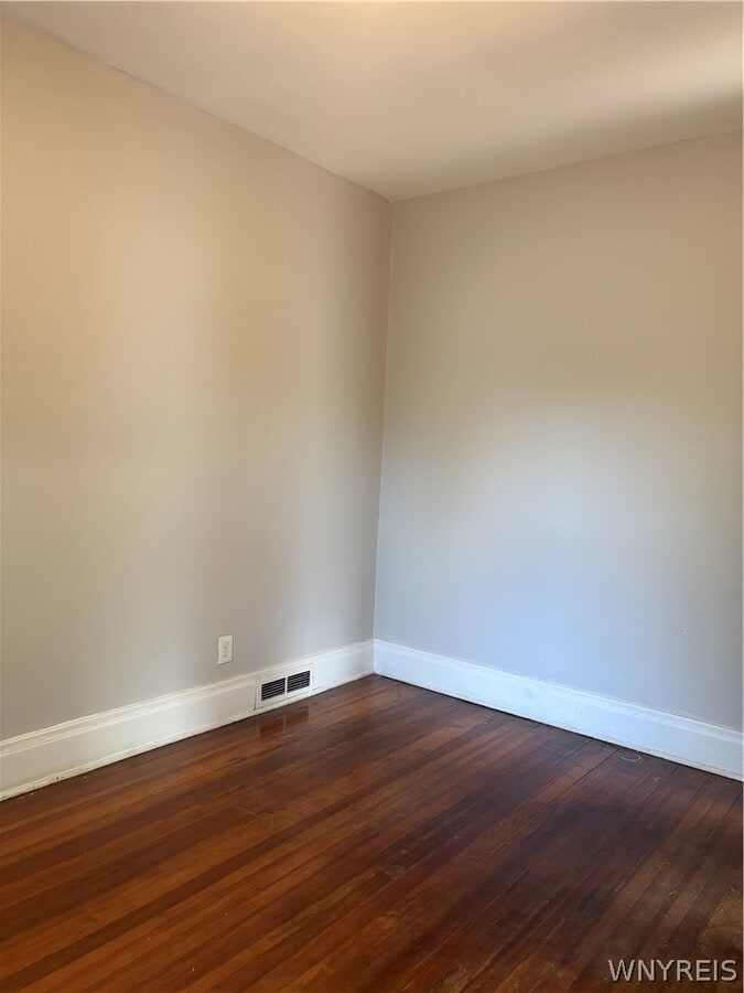 Photo - 1793 Welch Ave