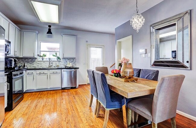 Photo - 311 Bayou St