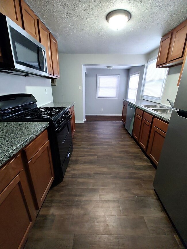 Photo - 1326 Eastbrook Dr