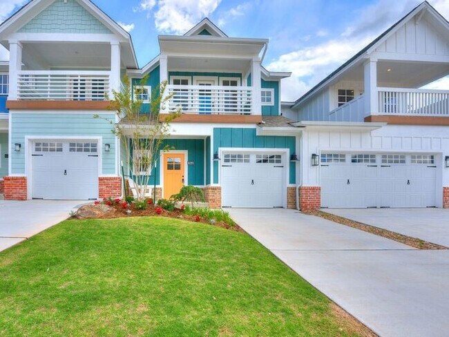 Photo - Luxury, Zero Maintenance Living Townhome