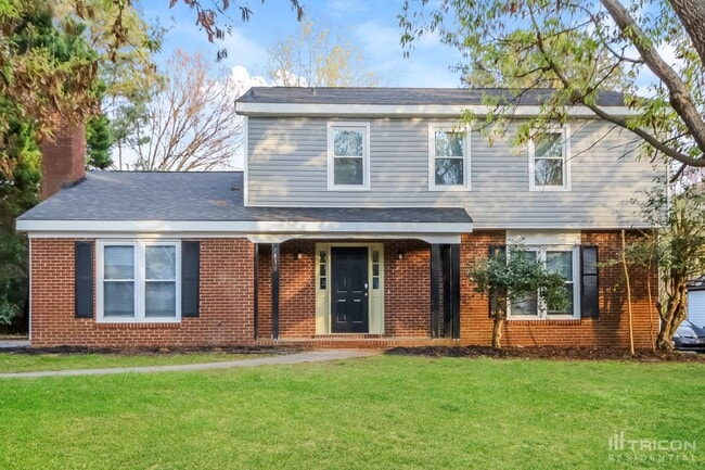 Photo - 7418 Palmetto Ct House