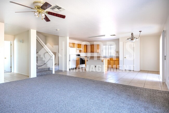 Photo - 1632 E Cardinal Dr