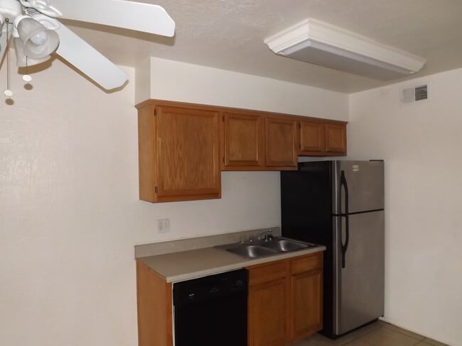 Photo - 2 Bedroom Phx. Condo