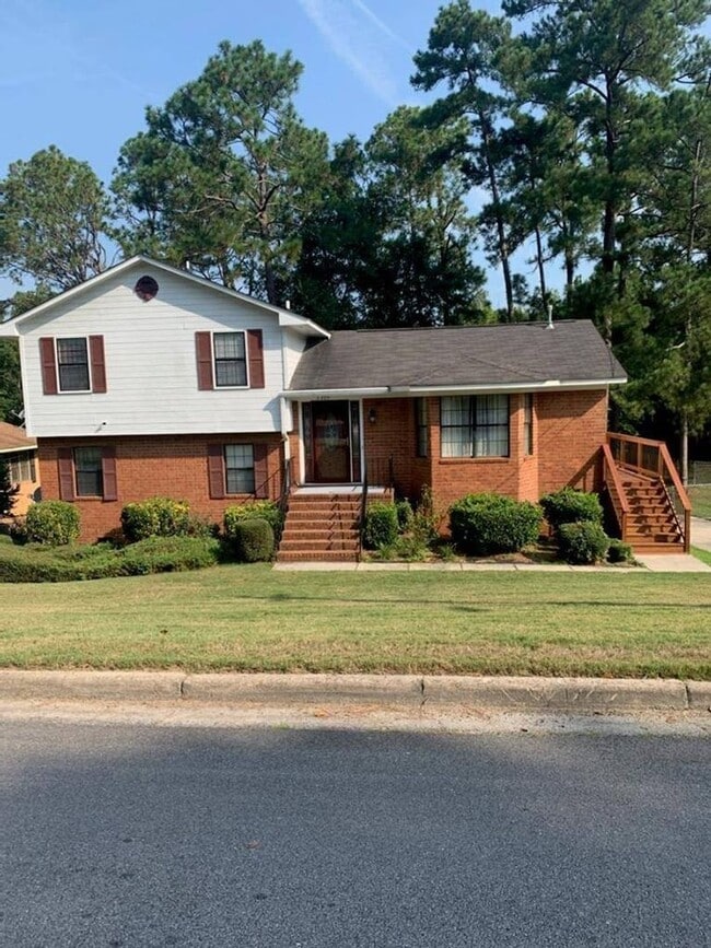 Building Photo - 3309 Tate Rd