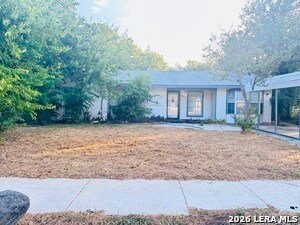 Building Photo - 10806 Lazy Oaks Dr