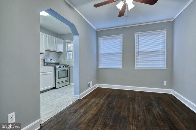 Photo - 1608 Inverness Ave House