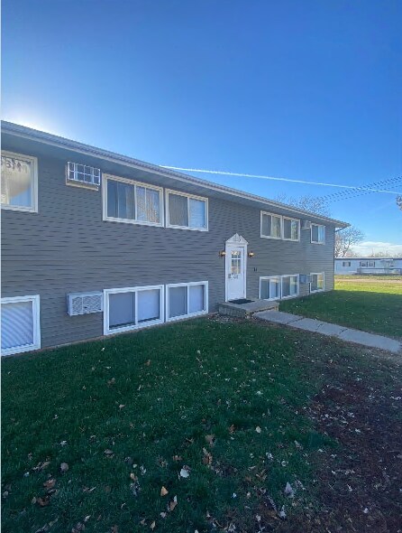 Photo - 441 Lindale Dr Unit 2