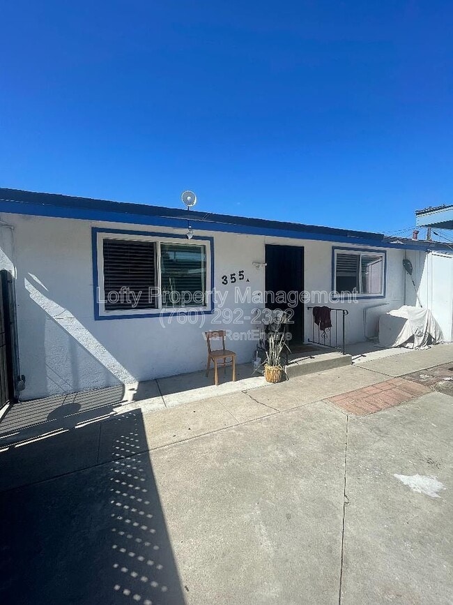 Building Photo - 355 Broadway