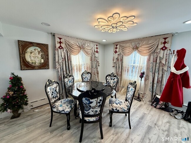 Photo - 163 Beechwood Ave