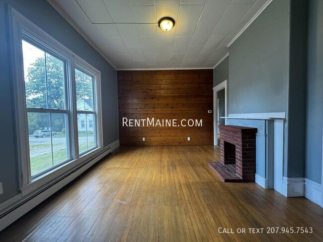 Photo - 23 Green St Unit 2-B