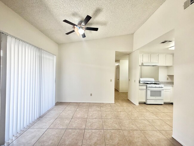 Photo - COMING SOON!! 3 BEDROOM / 2 BATHROOM Apartment in Cathedral City Unit B