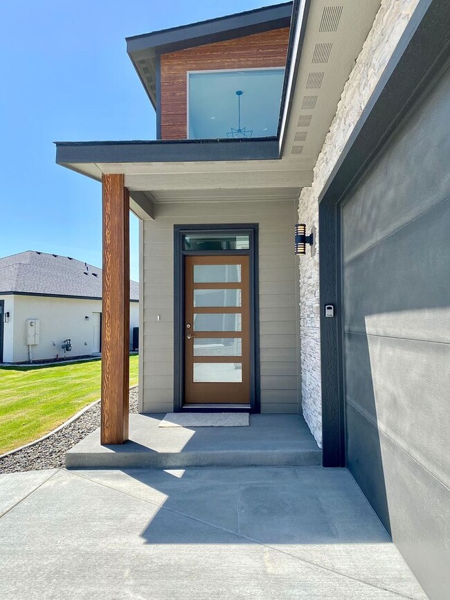 Photo - 6033 W 30th Ave