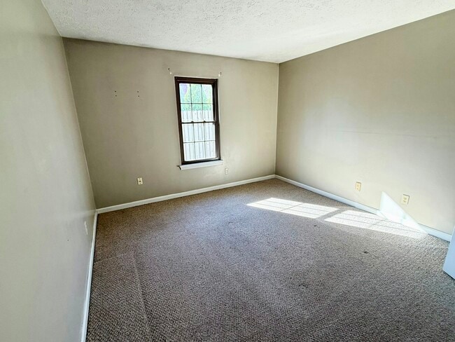 Photo - 311 Raines St