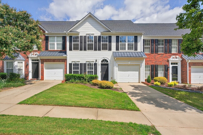 Photo - 263 Hadley Commons Dr