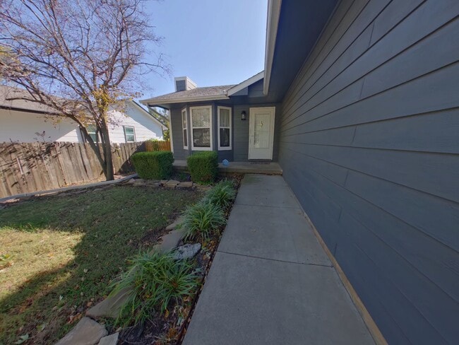 Photo - 3 Bedroom Home