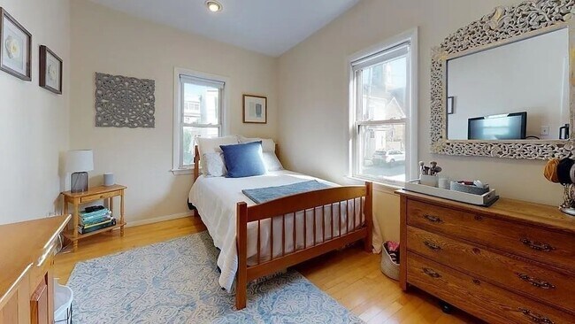 Photo - 22 N Mead St