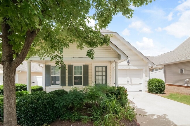 Photo - 164 Highland Falls Dr