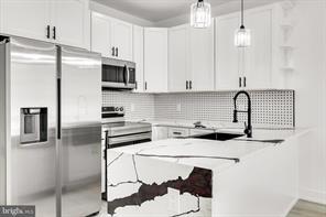 Photo - 2054 N 2nd St