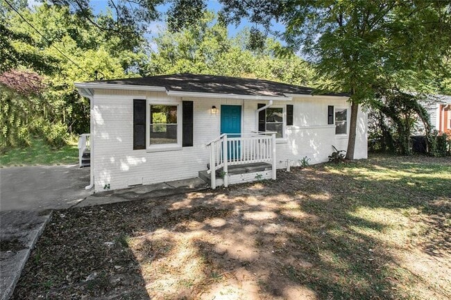 Photo - 1317 Redford Dr SE