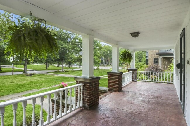 Photo - 1265 West Blvd