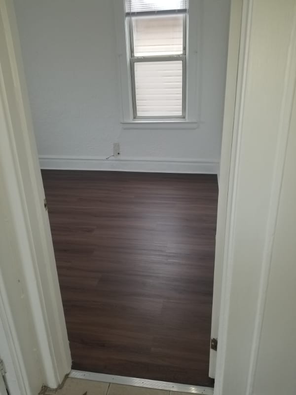 Photo - 271 N 12th St