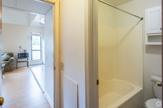 1BR Suite