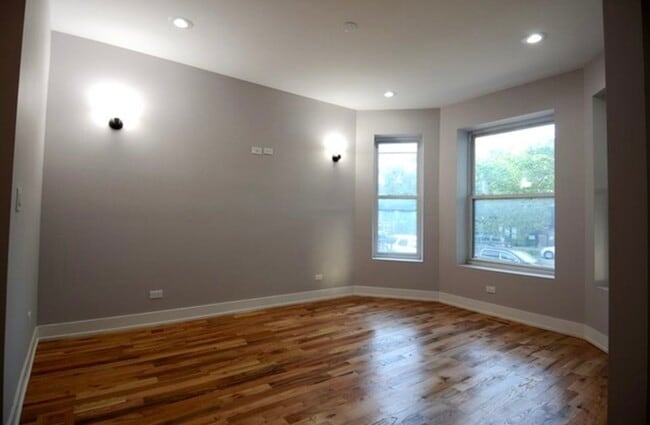 Photo - 4935 W Washington Blvd Unit 2
