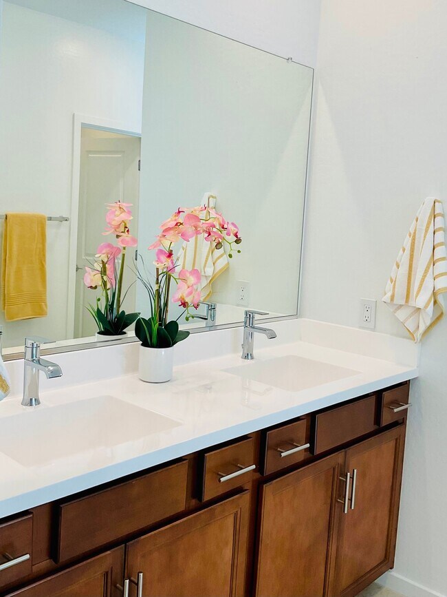 Photo - 2759 S Jackrabbit Dr