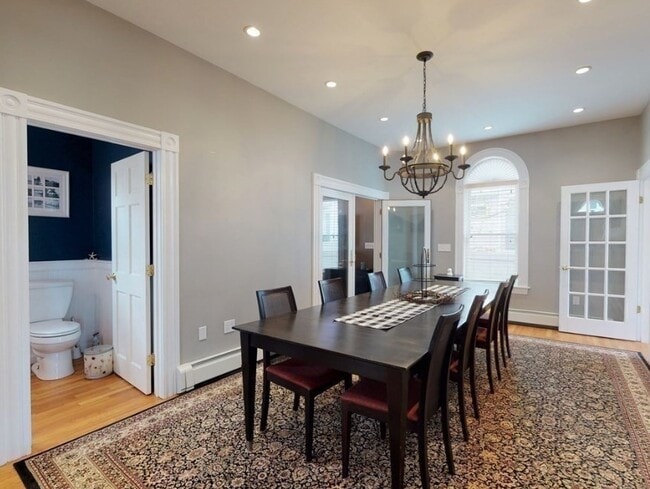 Photo - 180 Hammond St