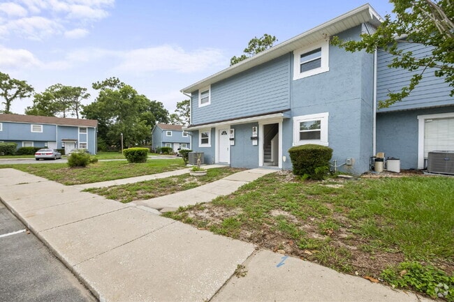 Building Photo - 11359 Bedford Oaks Dr Rental