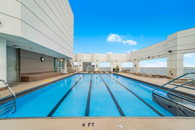 Photo - 195 N Harbor Dr Unit 5105