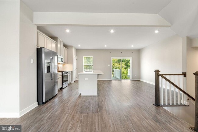 Photo - 2 Sparrow Cir