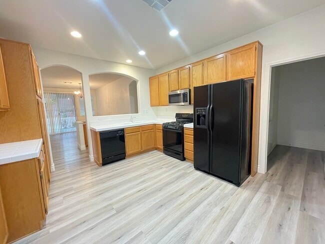 Photo - Carry Over Showing: This property has been...