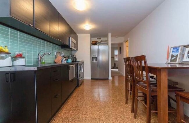 Photo - 132 Lancaster St Unidad G