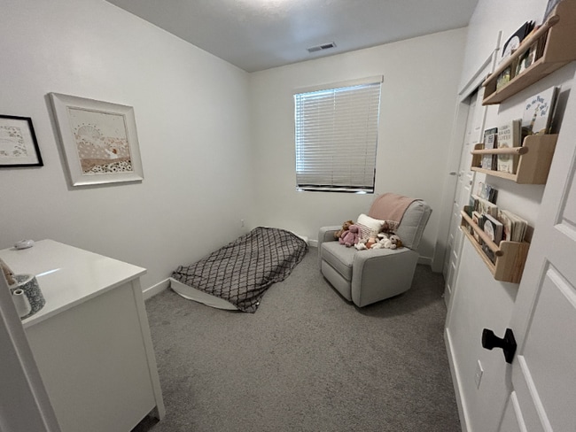 Photo - 778 W Bronze Leaf Rd