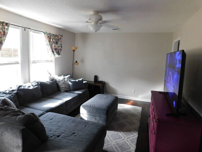 Photo - Cozy Havelock Home