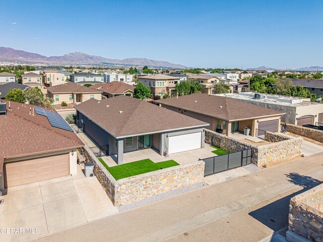 Photo - 6557 Toivoa Pl