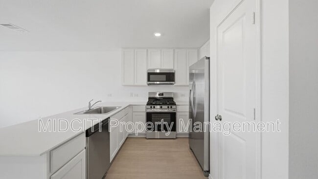 Photo - 221 Stumpy St