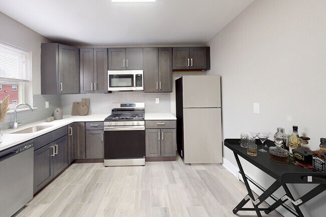 Photo - Douglass Gardens