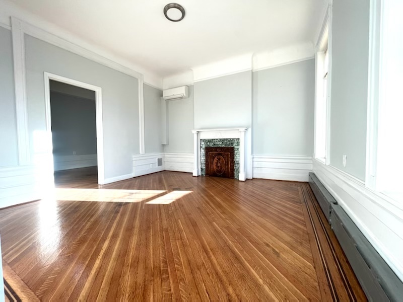 Photo - 681 E 29th St (Brooklyn, NY)