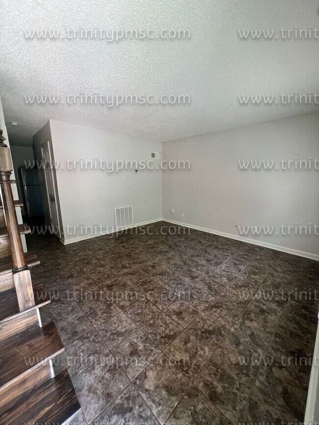 Gorgeous, upgraded and refurbished townhome across from Erskine College!